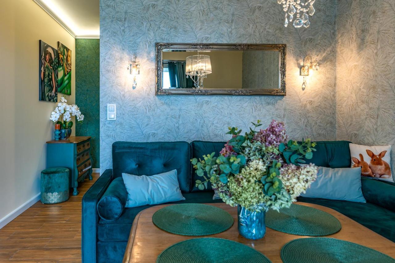 Zielony Apartament Pod Zaglami Zegrze Poludniowe Exteriör bild