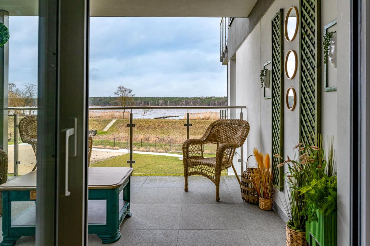 Zielony Apartament Pod Zaglami Zegrze Poludniowe Exteriör bild